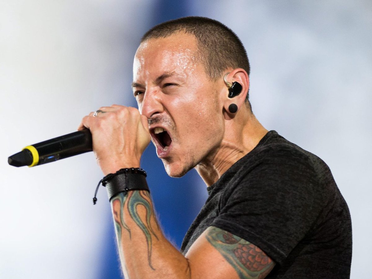 News zu Linkin Park: Neben all den schlechten Nachrichten, Messerangriffen und einer ohnmächtigen deutschen Regierung, gibt es auch schöne bzw. interessante Nachrichten, wenn man ein Fan von Linkin Park ist. Offenbar wollen sie sich wiedervereinigen und haben einen neuen Sänger