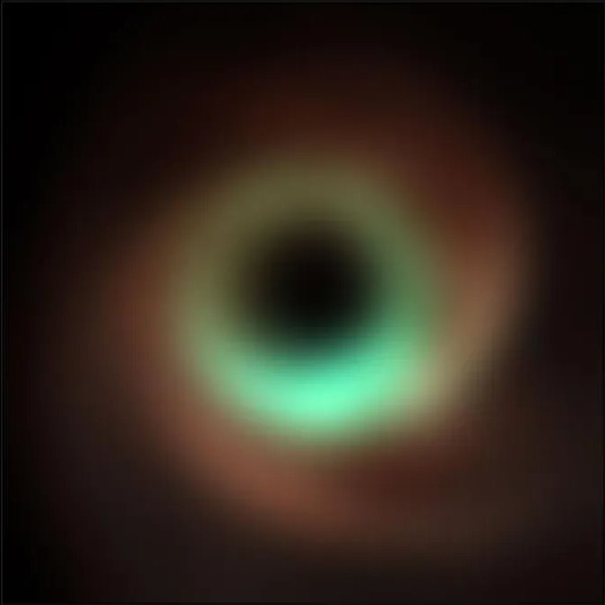 ExploreCosmos_'s tweet photo. Researchers using the Event Horizon Telescope @ehtelescope have improved the resolution of black hole images by 50% using higher frequencies (345 GHz) and combining data from telescopes in Spain, Hawaii, and Chile. This advancement will allow scientists to capture more detailed images of black holes, revealing new insights into their structure and behavior. 

The enhanced resolution is comparable to seeing a large coin on the Moon from Earth. This breakthrough promises to uncover previously hidden details about black holes.

👉 https://t.co/iT7u0VfnIJ

(This simulation shows how the supermassive black hole images might change in a few years)