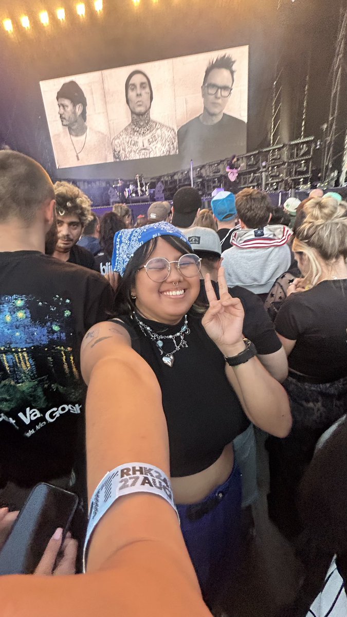 GUYS ITS FUCKING HAPPENING