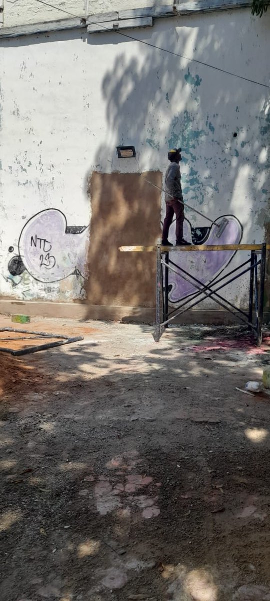 ZuliaTricolor's tweet photo. @Barrio_Tricolor en #Zulia Avanzando con la Rehabilitación Integral de la Calle Carabobo en el Casco Histórico Central de Maracaibo Gracias al Presidente @NicolasMaduro @MPPOP_OFICIAL @corpozuliaofi #SayonaFasistaTerrorista #Venezuela https://t.co/o3l3gj41Yq