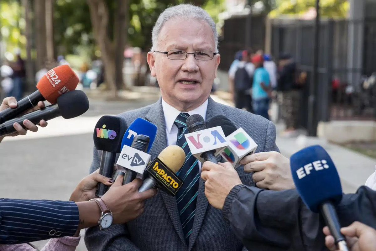 Desde el <a href="/partidoUNT/">Un Nuevo Tiempo</a> rechazamos la detención arbitraria del abogado, Perkins Rocha, quien fue testigo ante el CNE durante la elección presidencial del 28 de julio.

Exigimos el respeto al debido proceso y a los derechos humanos de los detenidos por causas políticas en Venezuela,