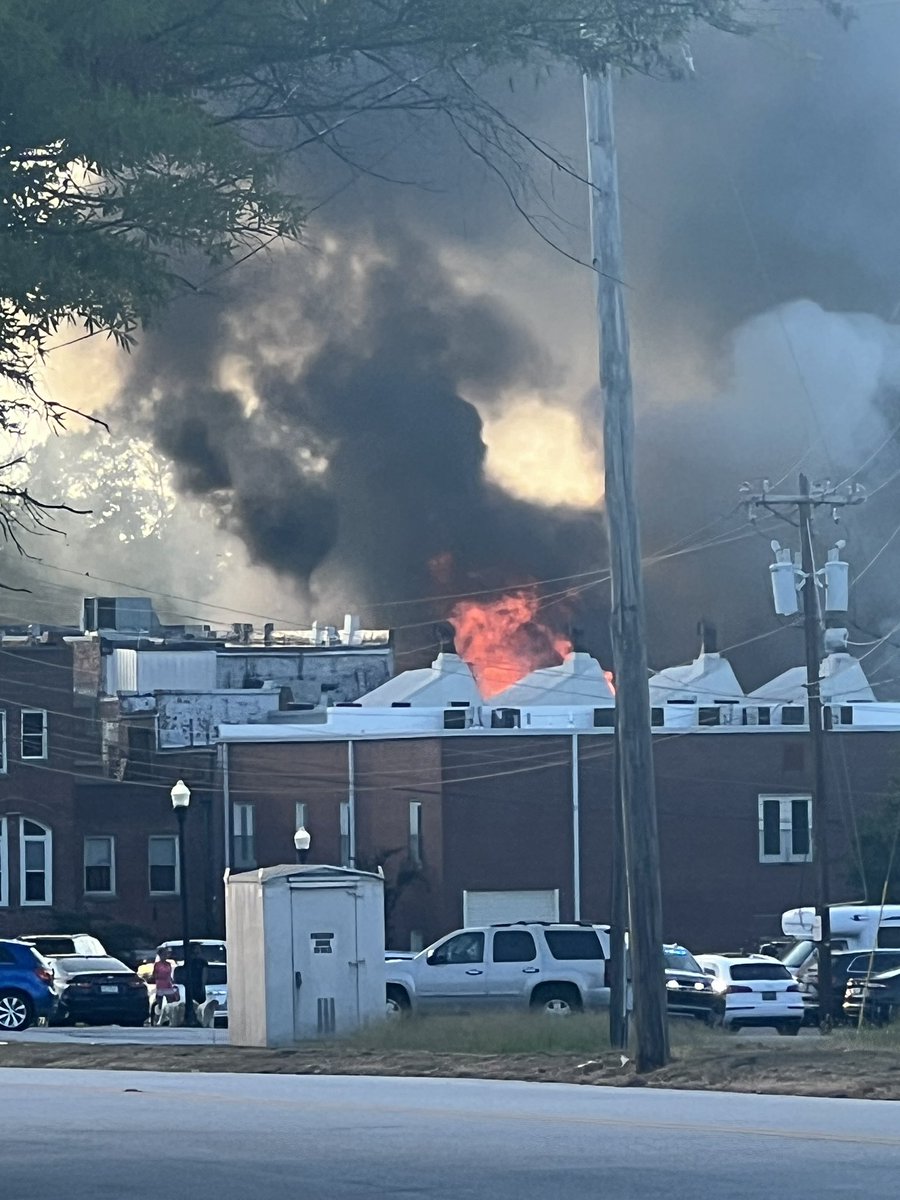 Austin Young Shull is also at 🟦 ☁️ tweet media