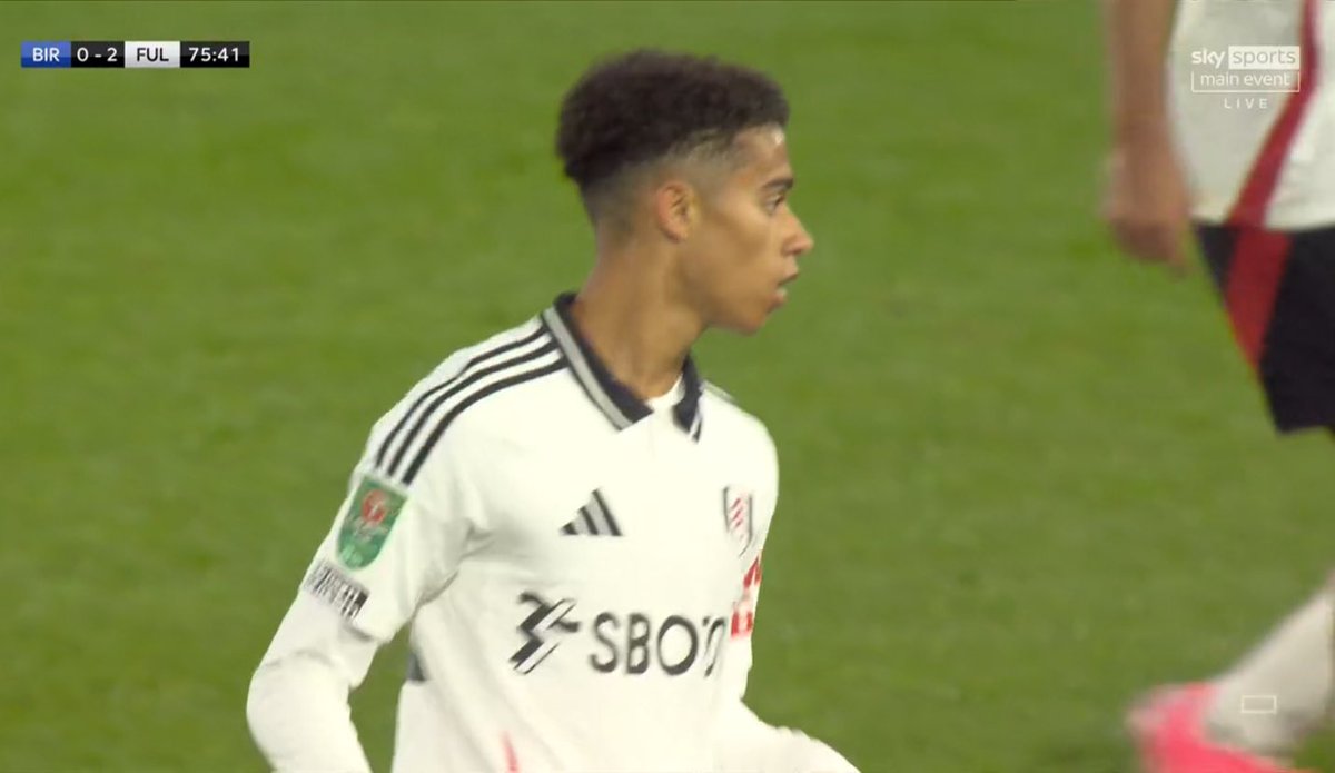 A proud moment for Josh King, his family and the whole Hampton Community as he makes his <a href="/FulhamFC/">Fulham Football Club</a> competitive debut tonight v Birmingham City. 👏👏👏