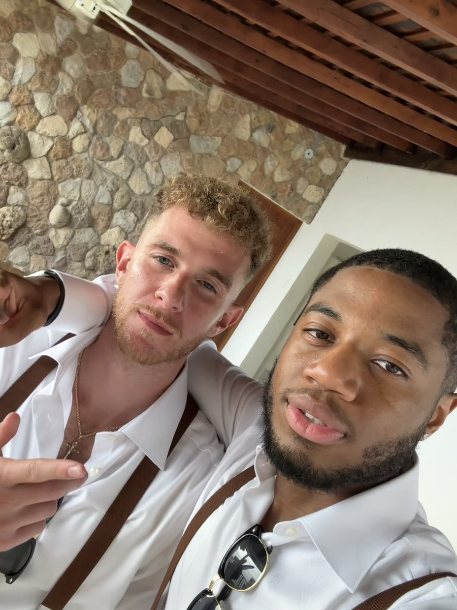 hills631's tweet photo. My boy tied the knot. Jamaica was lit. WAGWAN 🇯🇲 https://t.co/RBc2oB5rUJ