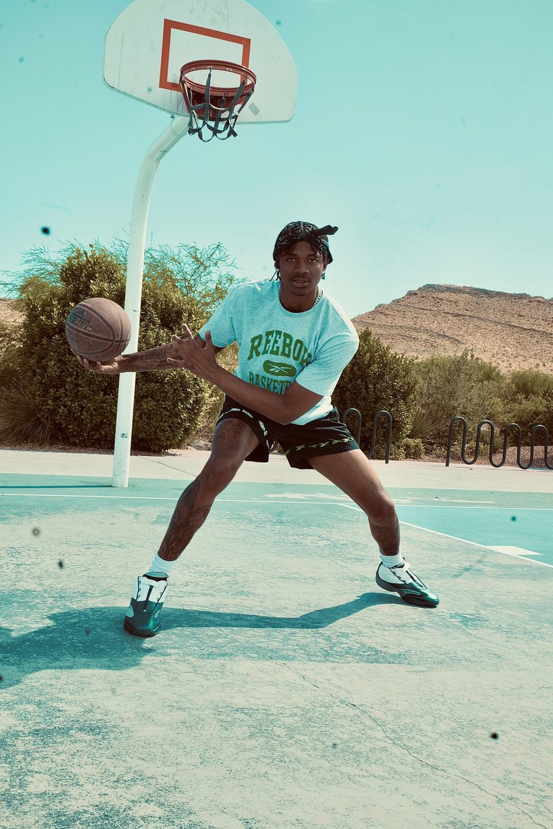 Dink Pate, a potential lottery pick for the 2025 NBA Draft, signs