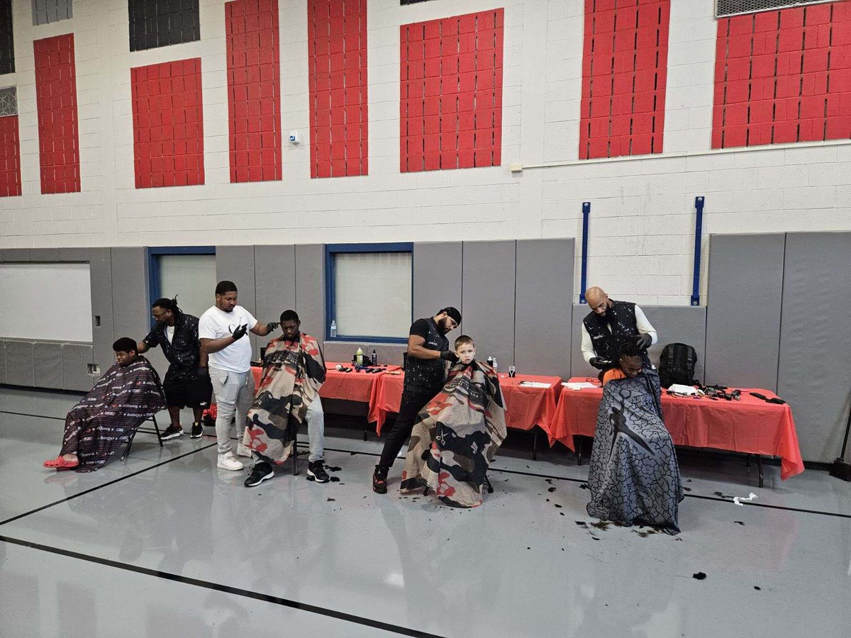 An awesome day!! Free haircuts, backpacks, school supplies, surprise visits from mascot and lots of food! Forever grateful to work in an amazing district &amp; giving back to the community! #HTSD #Proud2BeHTSD