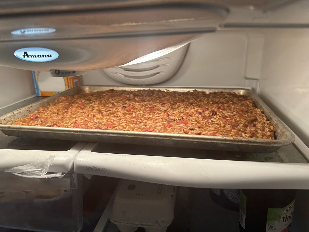 gomer2323's tweet image. Supervising is exhausting. #HuntingPrep