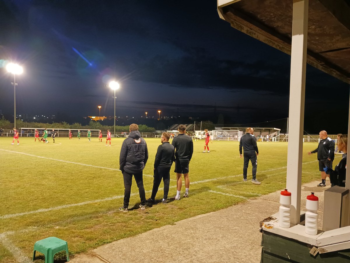 What an entertaining 2nd half. At 2 each, a draw seemed on the cards, but a 'worldie' finish from <a href="/WhittonUnitedFC/">Whitton United FC</a> sees them edge the game by the odd goal in 5. A bit harsh on <a href="/TheCastlemen/">Framlingham Town FC</a> tbh.