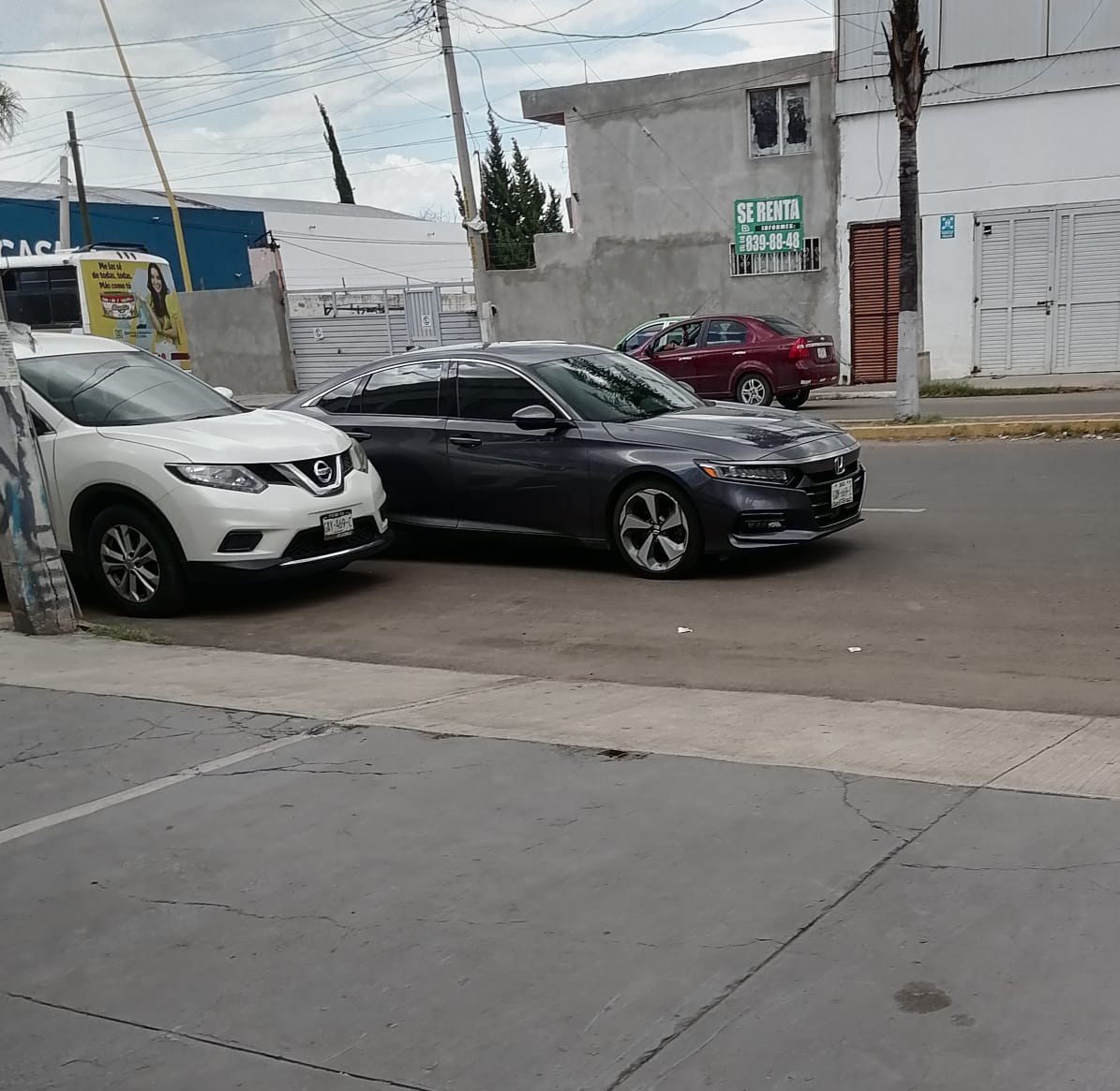 IMGROII's tweet photo. La Subsecretaría de Movilidad sigue permitiendo que los líderes de organizaciones de chóferes invadan los espacios para discapacitados. @SGGDurango @citlazoe @heber_noti121ed @AnguloInforma @robertosdtv @Luis_TV10 @TonyGaytanGGL @DIF_Durango @EVillegasV https://t.co/VQbecFzA5P