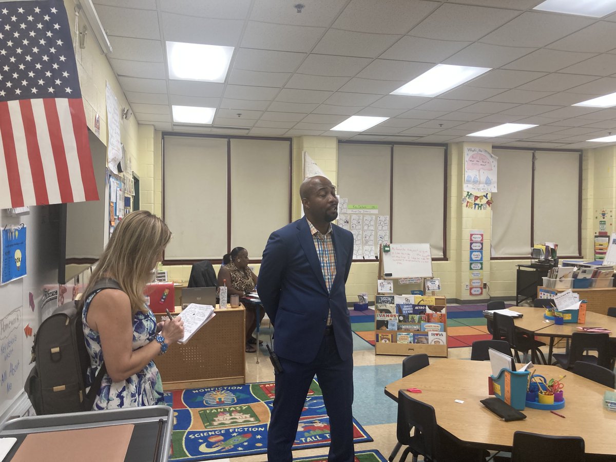 Conrad Timbers-Ausar (@conradausar) on Twitter photo Had a great second day <a href="/MILDREDLAVIZZO/">Mildred I Lavizzo ES</a> This unique school is preparing students for success with a focus on world languages, entrepreneurship, & the IB MYP. #GlobalEducation <a href="/ChiPubSchools/">CPS - Chicago Public Schools</a> <a href="/Network13T/">CPS Network 13 Dream Team</a> Had a great second day <a href="/MILDREDLAVIZZO/">Mildred I Lavizzo ES</a> This unique school is preparing students for success with a focus on world languages, entrepreneurship, & the IB MYP. #GlobalEducation <a href="/ChiPubSchools/">CPS - Chicago Public Schools</a> <a href="/Network13T/">CPS Network 13 Dream Team</a>