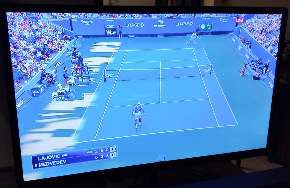 KatKatrinaNeves's tweet photo. #tenis #openUSA #louisamstrong
Sabiam que a nova fachada do Louis Amstrong Stadium foi feita na #figueiradafoz ? 💛 https://t.co/FmsBxLd7lz