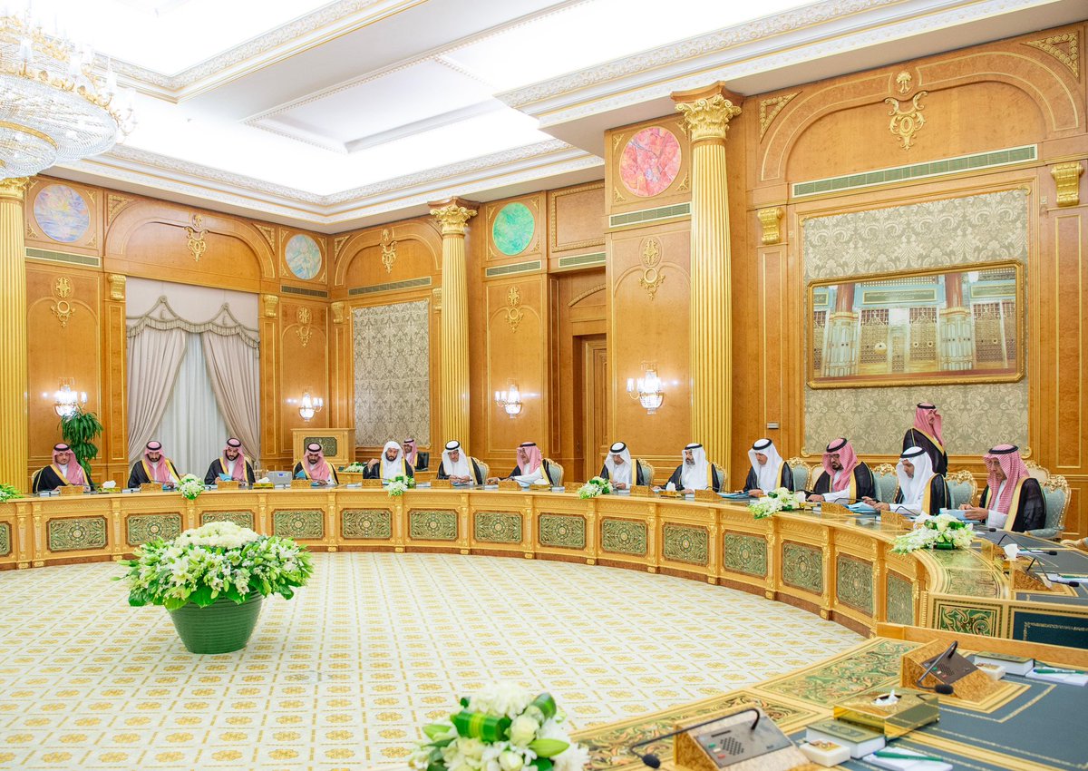 Bandaralgaloud's tweet image. سمو سيدي #ولي_العهد يرأس جلسة #مجلس_الوزراء.