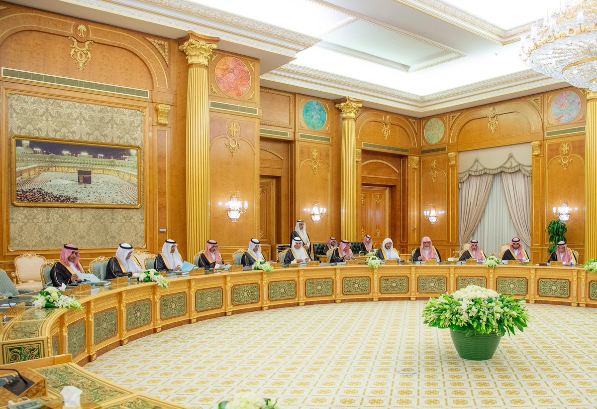 Bandaralgaloud's tweet image. سمو سيدي #ولي_العهد يرأس جلسة #مجلس_الوزراء.