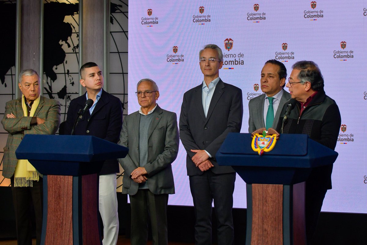 Queremos anunciarle a los colombianos el Pacto por el Crédito, fruto del diálogo constructivo y concertado con el Gobierno nacional, que permitirá desembolsar $55 billones adicionales en crédito, durante los próximos 18 meses, a los sectores estratégicos de la economía, aportando