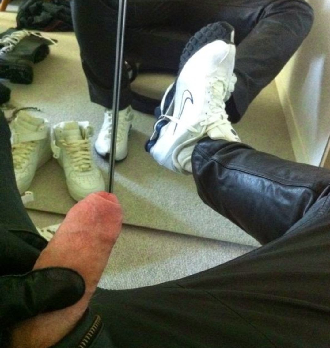 Ist aber ruhig geworden hier .
Vermissen die abzocke per RT-GAMES
💶💰😈
Die mich geil machen 💦💦