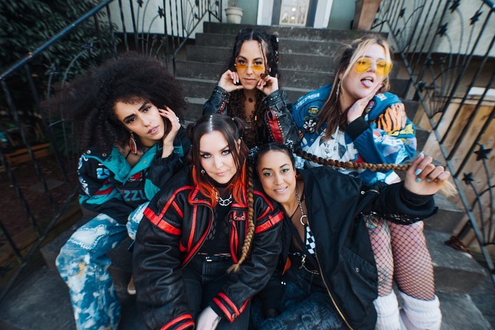 NADUH announces their next single, "Throbby" releasing on September 4th.