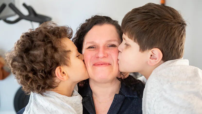 Sarah survived a near-tragic heart attack.  Now, she advocates for individuals to learn about a new preventative screening that identified her genomic predisposition to cardiovascular disease.  
bit.ly/3MoMTGi
<a href="/AHAScience/">AHA Science</a> <a href="/American_Heart/">American Heart Association</a> <a href="/EndeavorHlth/">Endeavor Health</a> <a href="/UChicagoMed/">UChicago Medicine</a>