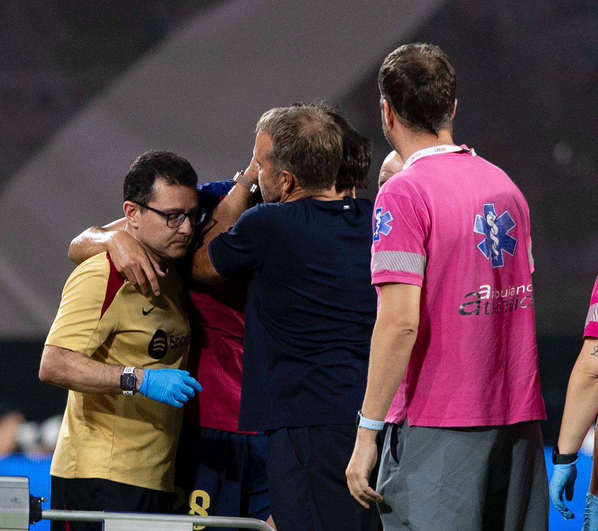 carpetasFCB's tweet photo. 📁 @fansjavimiguel 

🚨 Pesimismo absoluto con Marc Bernal 

📌 Si se confirma la rotura de ligamento cruzado podría haber dicho adiós a la temporada https://t.co/jR2IX92yBT