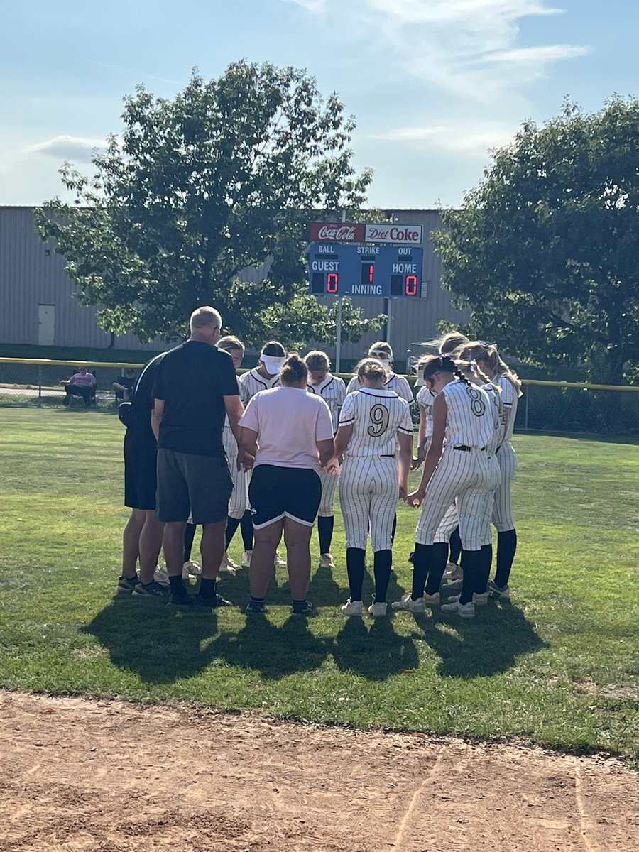 LSE Athletics (@lseathletics) on Twitter photo Varsity Softball vs East tonight at Doris Bair! Let’s Go Knights! <a href="/LSE_Softball/">Lincoln Southeast Softball</a> Varsity Softball vs East tonight at Doris Bair! Let’s Go Knights! <a href="/LSE_Softball/">Lincoln Southeast Softball</a>