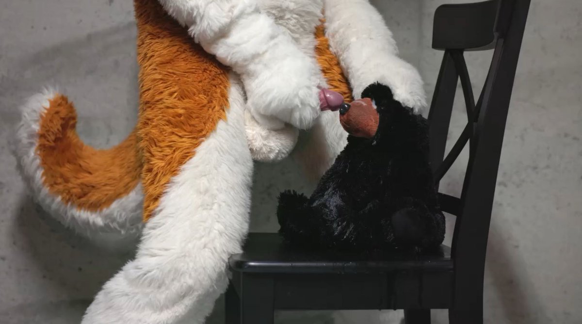 Mark your property 💦

#nsfw #murrsuit #furry