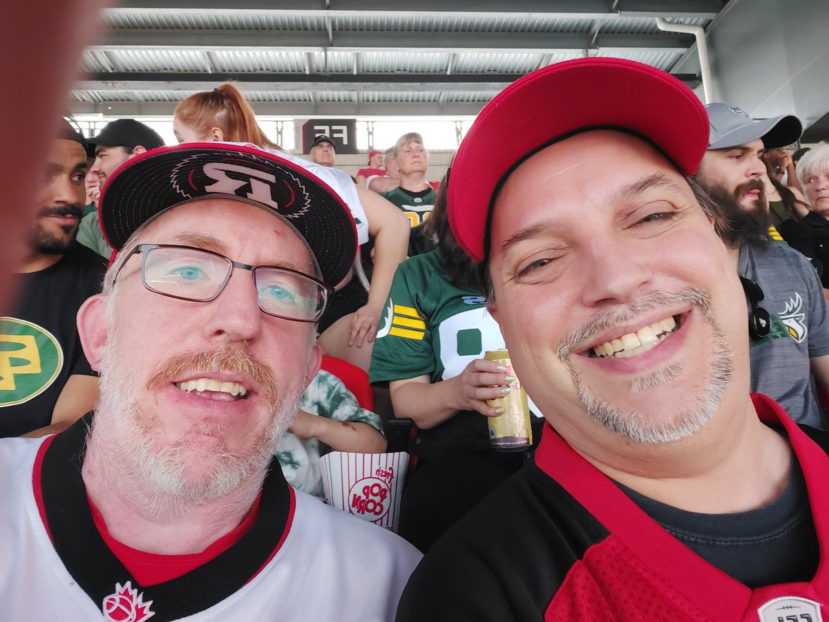 GregASmith99's tweet image. A beautiful night @TD_Place  with @RichSavarie for tonights @REDBLACKS game#GO REDBLACKS!