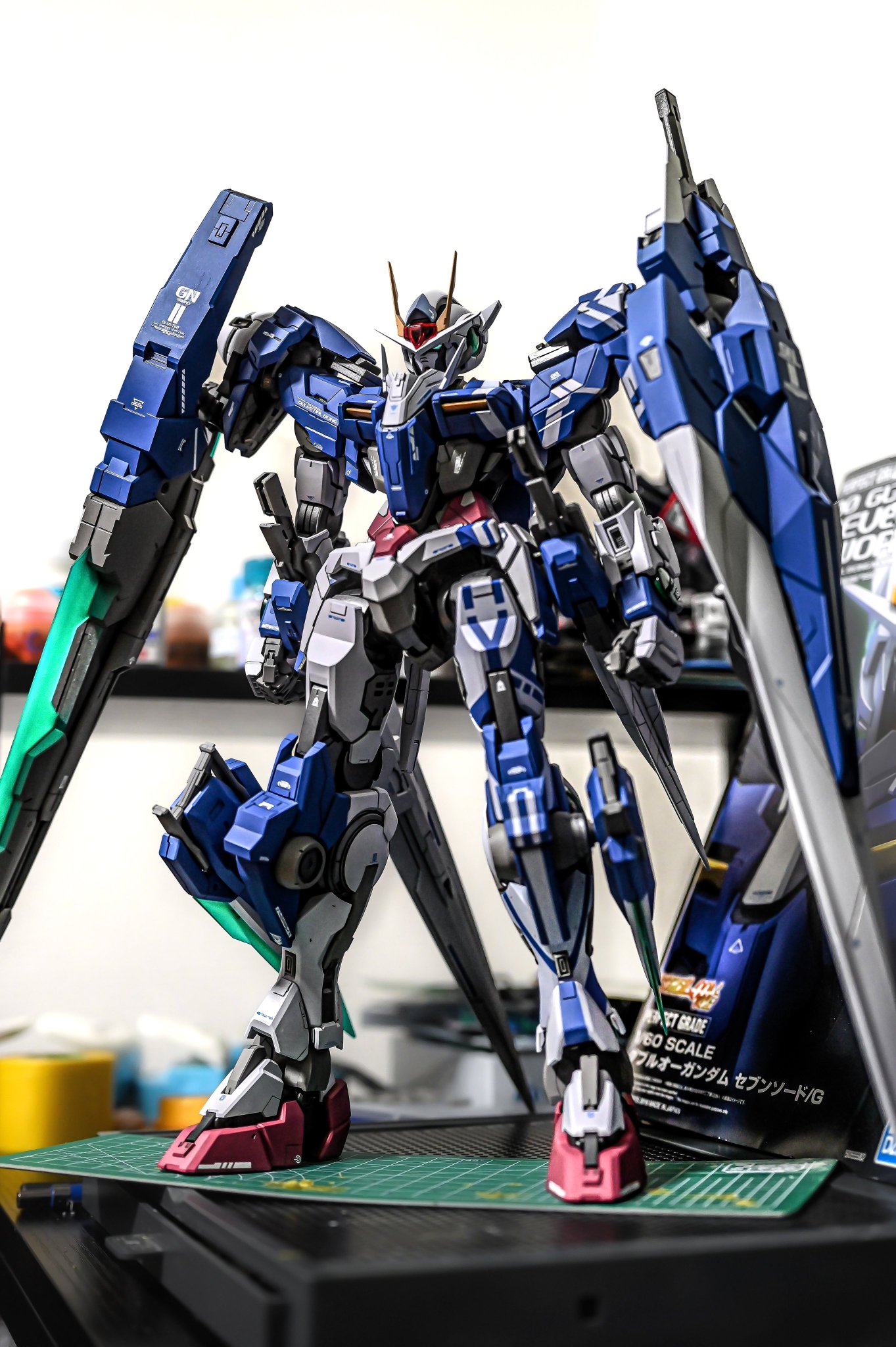 10個 未組立。ダブルオーまとめ売り ハルート、オーバーブラッグ