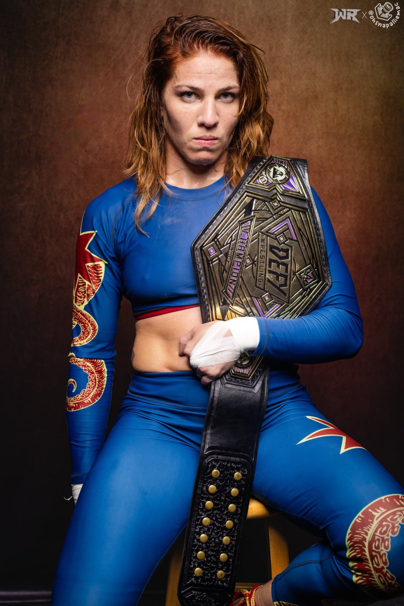 ohsnapalliemac's tweet photo. Casual badass // @MarinaShafir shot at @PWRevolver // #RevolverFIGHT https://t.co/ADaXiP8Ozb