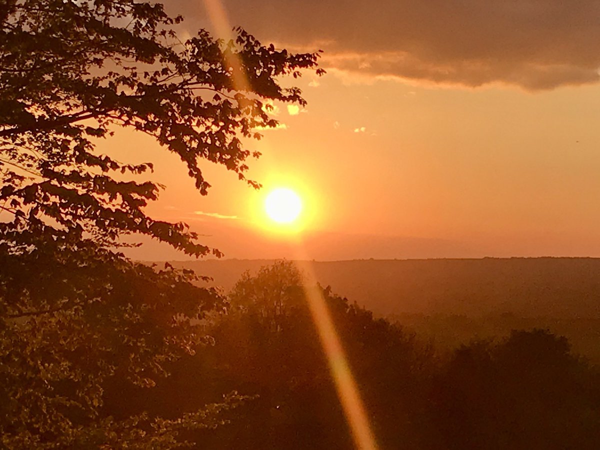 OakdeanCottages's tweet photo. ‘I would recommend this cottage to everyone. Will definitely come back and stay here.’ ⭐️⭐️⭐️⭐️⭐️- Anisa Thakur &amp; family. A HUGE thanks to Anisa and to all our guests who chose @OakdeanCottages this year. You are the reason we do what we do. ❤️#fullybookedsummer @VisitLancashire https://t.co/P7r2mPQx3g