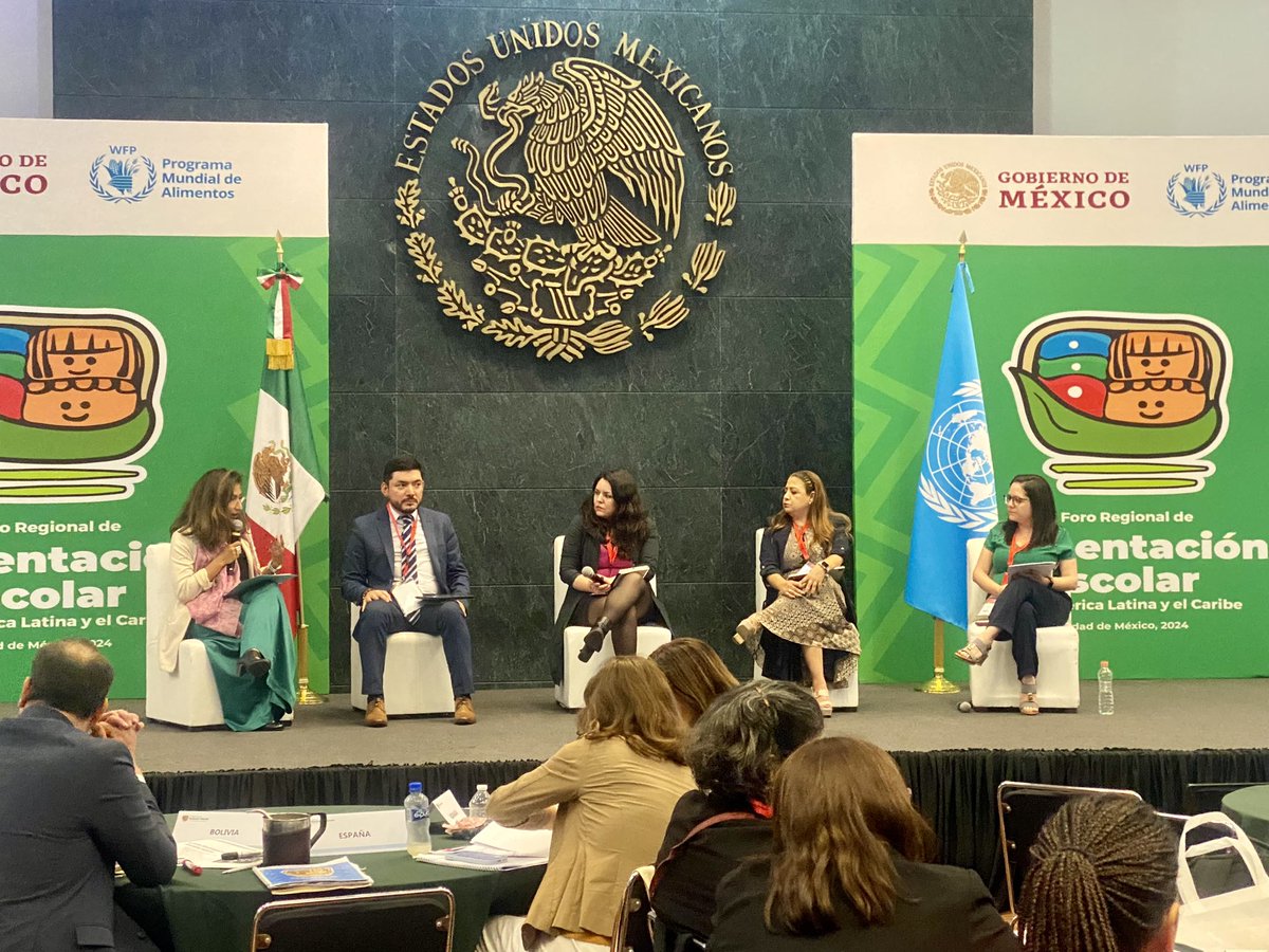 GGroxanaaguirre's tweet photo. La mejor inversión: Maximizar el potencial #humano para el crecimiento y prosperidad de las personas. #ProgramaMundialDeAlimentos X #ForoRegional América Latina y el Caribe 🌎✅🇲🇽 https://t.co/RcpUeOOHen