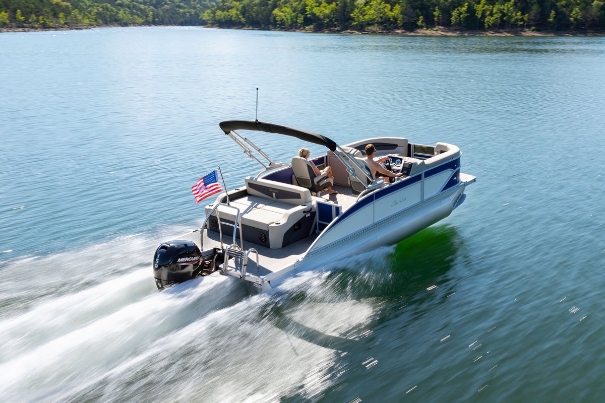 NauticalBC_Knox's tweet image. Reminder to all boaters: stay safe this Labor Day weekend! Enjoy the fun with Nautical Boat Club Knoxville, but remember to follow safety guidelines. Let’s make it a great and secure holiday! #LaborDay #BoatSafety #NauticalBoatClubKnoxville