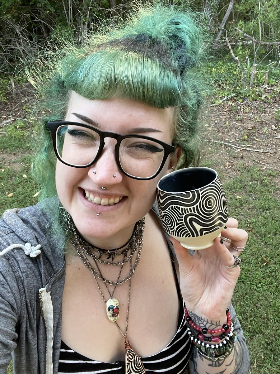 _escript's tweet image. ✨🖤shop update is liveeeeee🖤✨