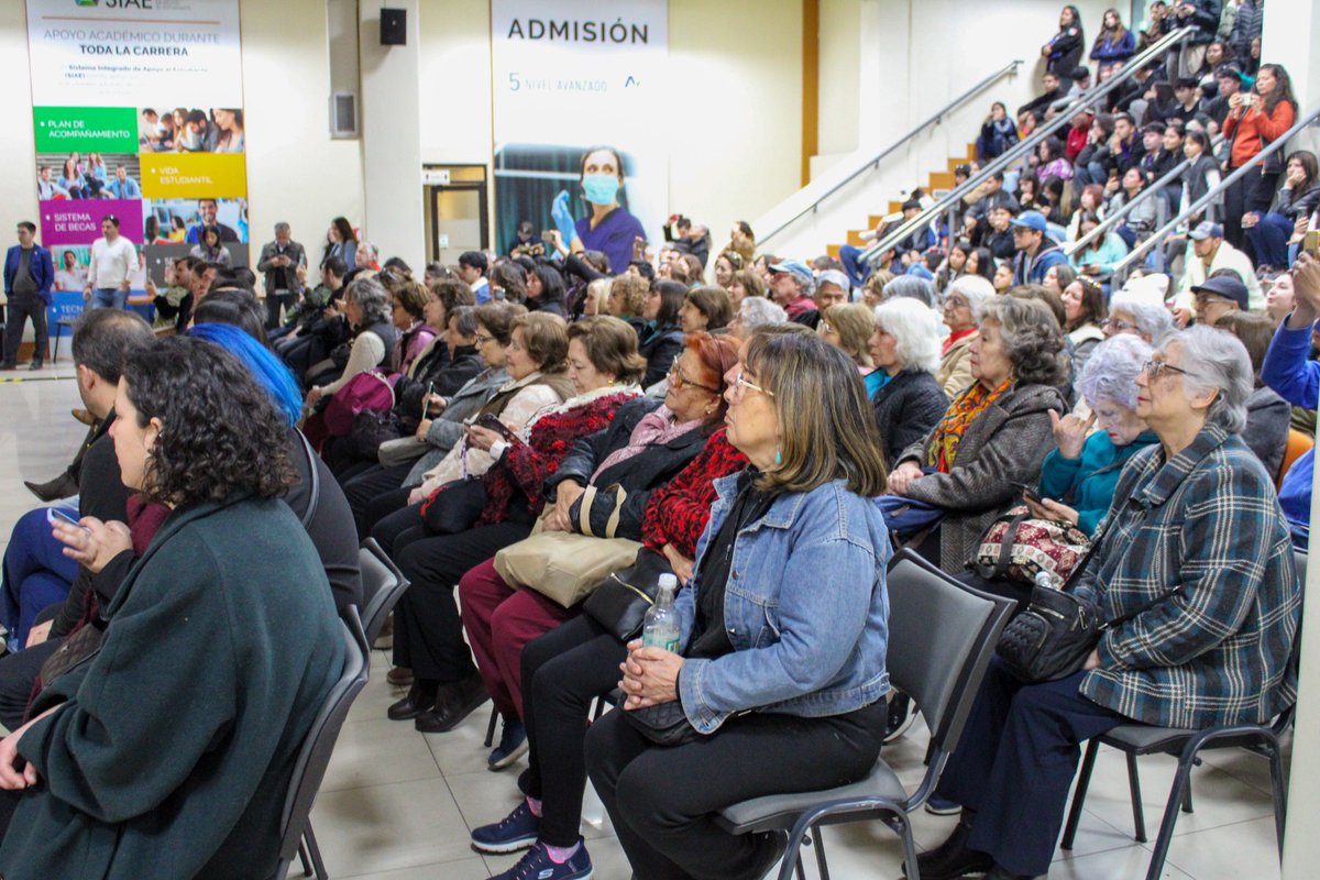 🎼#CulturaEnUDLA 📸Algunos instantes del concierto "Clásicos de Disney y Pixar", de @codeducmaipu <a href="/Muni_Maipu/">Municipalidad de Maipú</a>, en lo que fue el hito inicial de la Semana de la Cultura UDLA 2024, que se desarrolla en nuestros campus Maipú y Melipilla.
