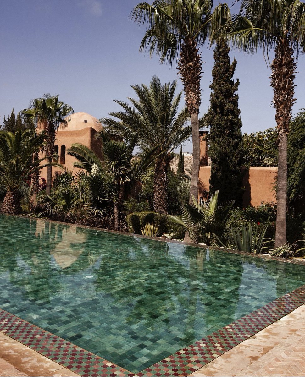 ARCH.URL tweet media