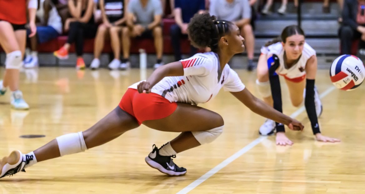 Another dig for Captain Zoie Bell! 
Way to go Vikings as they win their Season Opener.