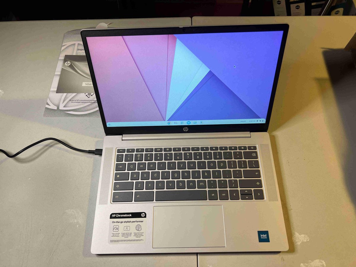 techwizardnews's tweet photo. CHECK PRICE ON AMAZON

Are you hunting for a reliable, budget-friendly laptop that won’t drain your wallet or drive you up the wall? Look no further than the HP Chromebook 14! In the ever-evolving world of laptops, this little guy stands out like a
https://t.co/tgDwUUyaUX https://t.co/YGfJqv8xaw