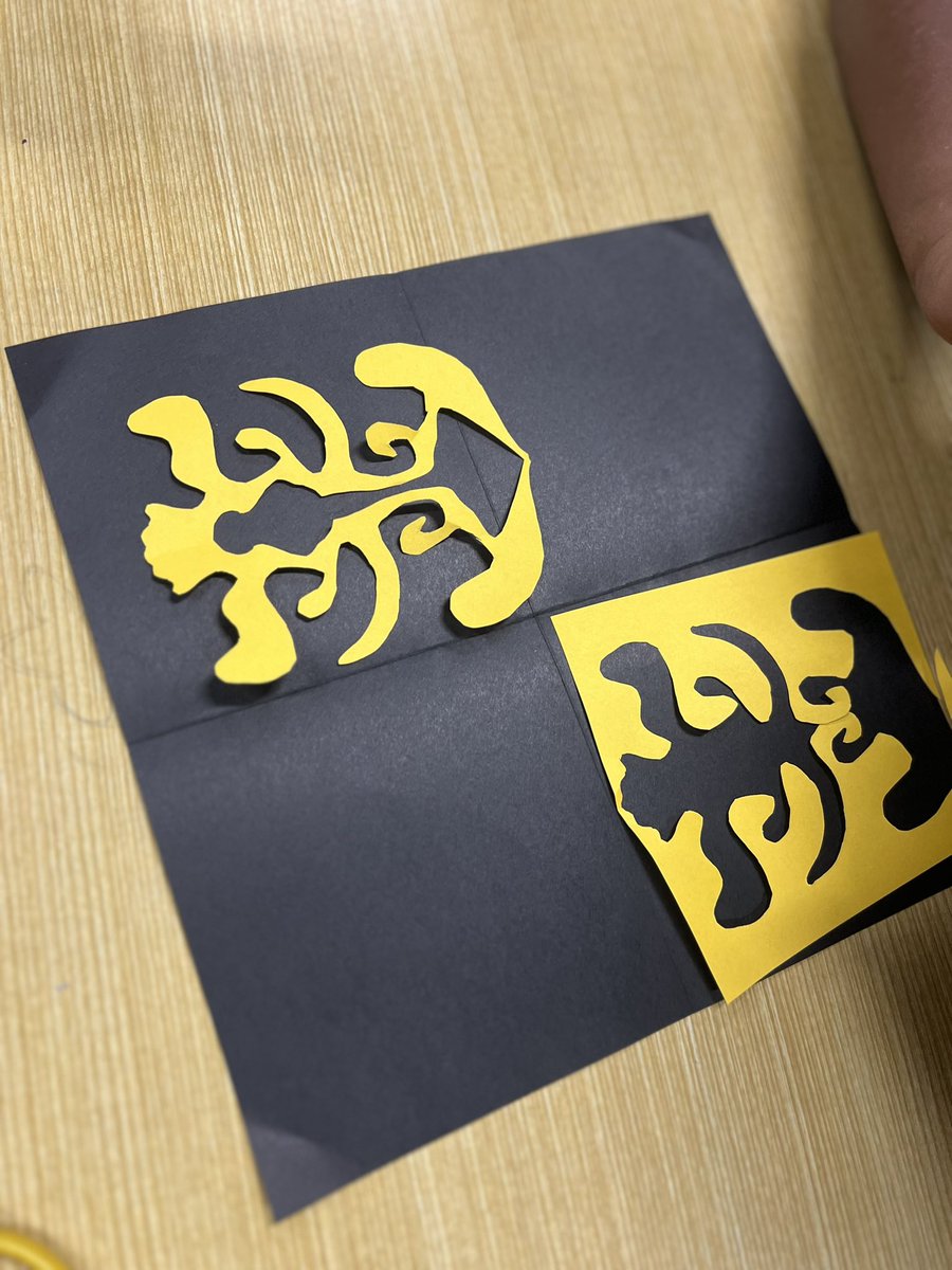 Ms Kelly Art Teacher tweet media