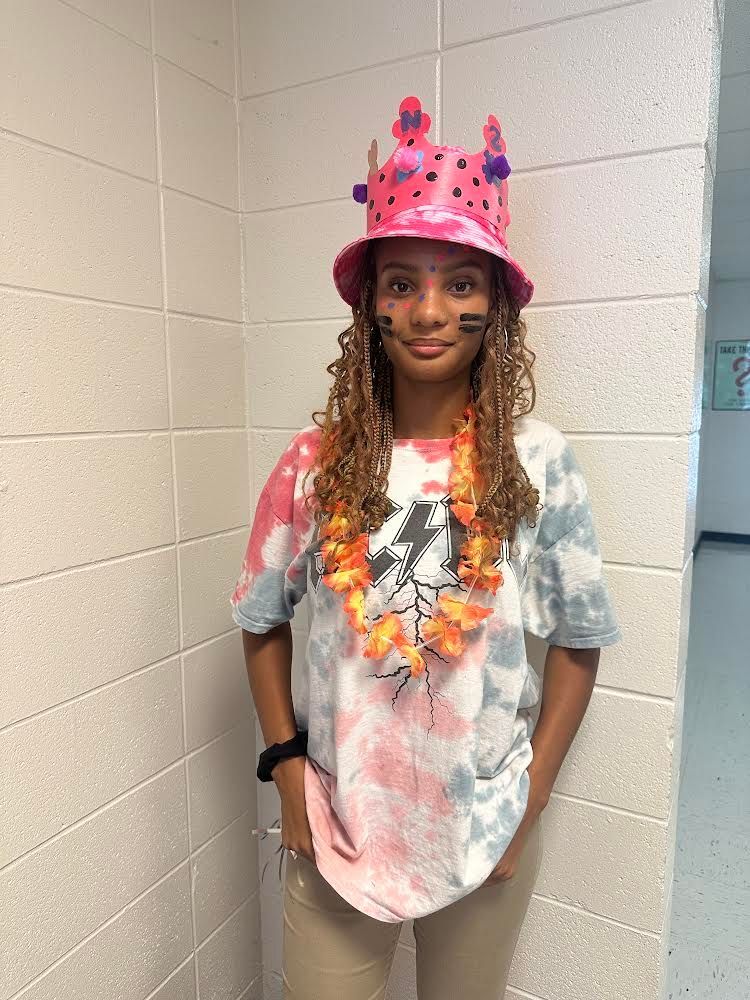 CburgHigh's tweet image. Shoutout to these seniors who took it upon themselves to clean up after their senior meeting last week. The little things matter! #settingthepace