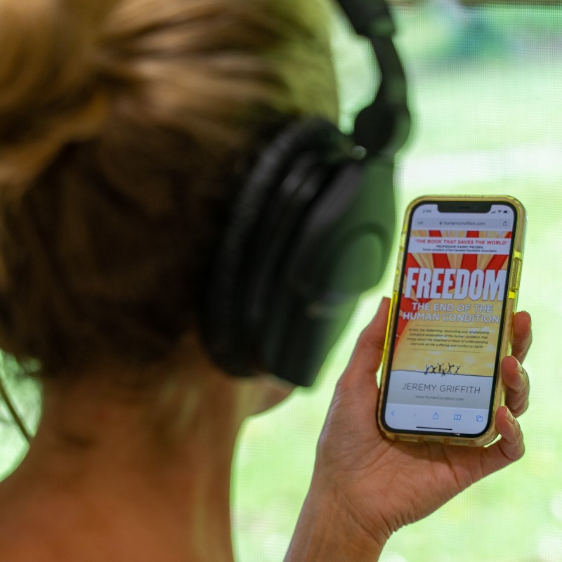 FixTheWorldOrg's tweet photo. #AUDIOBOOK? - YES!
Listen to the first 7 chapters of FREEDOM here https://t.co/yECu8hYpVN (the remaining chapters are currently being recorded).
#JeremyGriffith #WhereAreYouReadingFREEDOM #WorldTransformationMovement #HumanCondition #FreeBook #Audiobooks #booktok #podcast