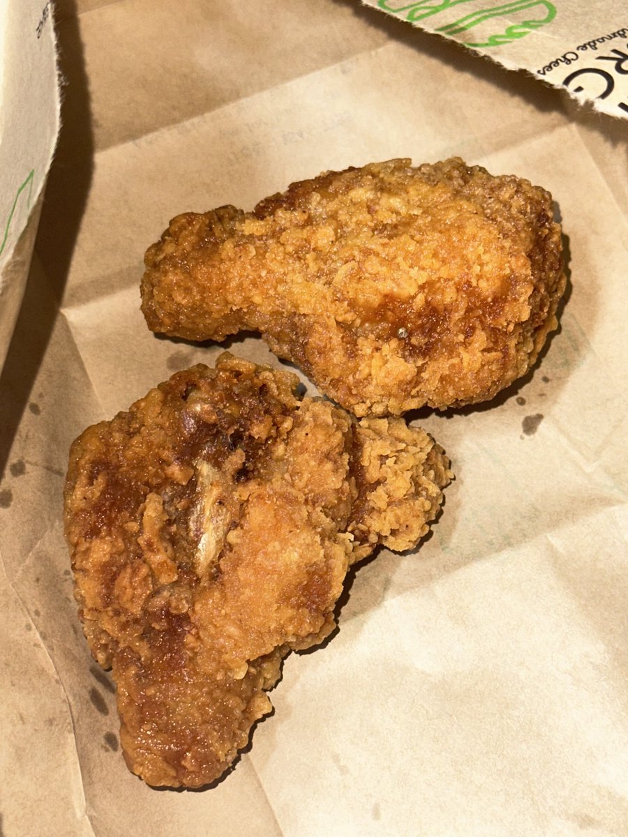 프랭크버거 베이컨치즈버거 너 미친거야..  
넌 그냥 ㅈㄴ 혼쭐나야돼나한테..