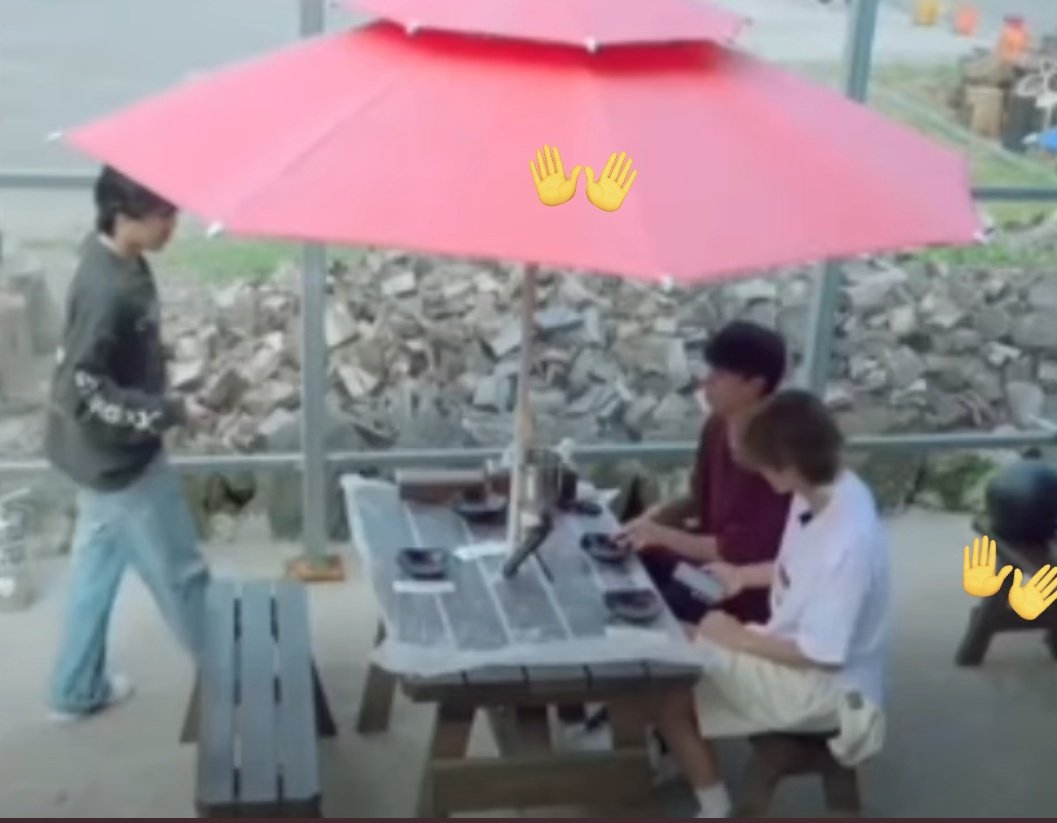 ◽◾◻️◼️ tweet media