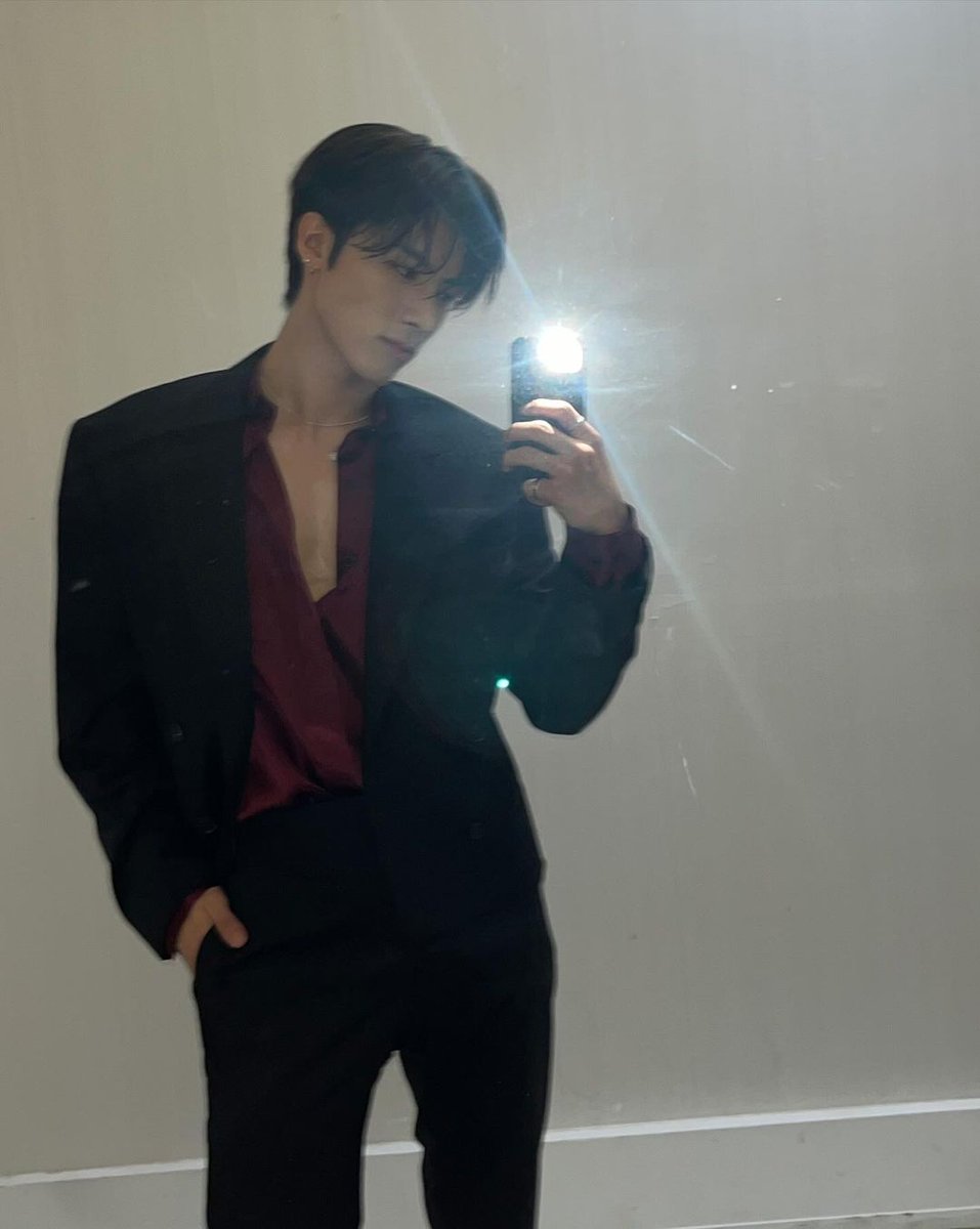 eternallyksw's tweet photo. 240828 eric ( https://t.co/U319ihZ7aC.youngjae ) instagram update 

🦄 girls just wanna dance. 💃 https://t.co/5pbUMi8Bp2
