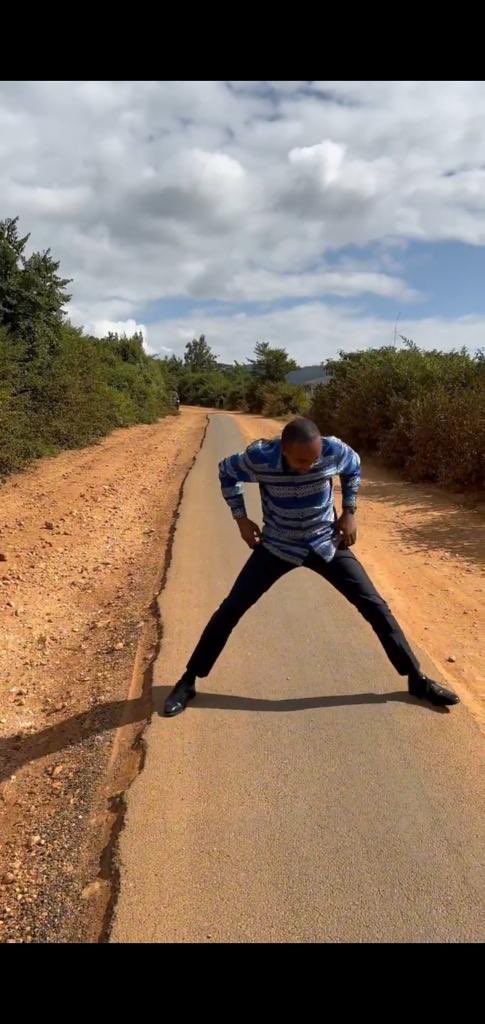 RodgersKipembe's tweet photo. Kenya is a joke. https://t.co/gl9fnbPkmt