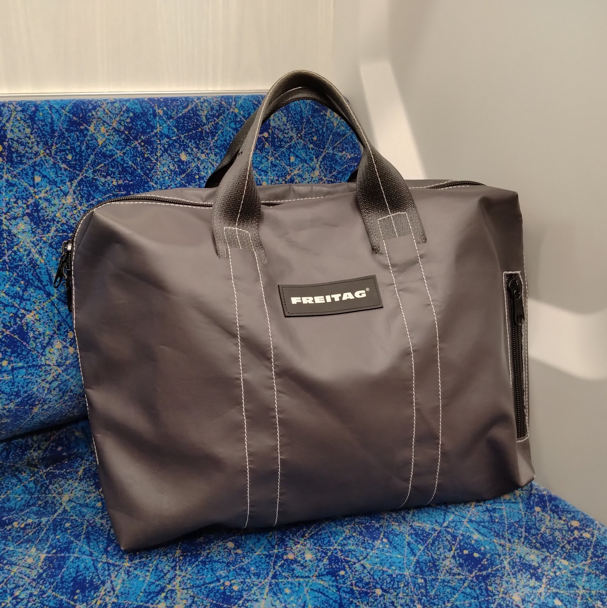 FREITAG 引き込み フライターグ F77 BEN FREITAG 引き込み フライターグ F77 BEN