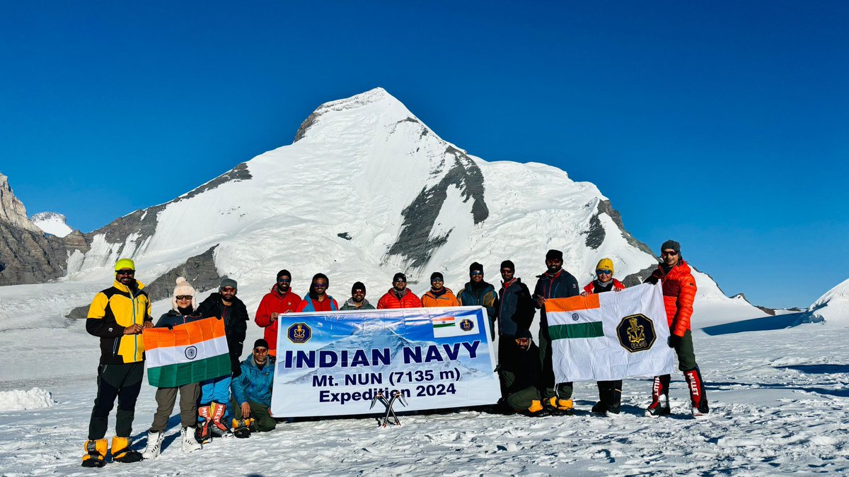 indiannavy's tweet photo. #IndianNavy's Mountaineering Expedition Team successfully summits the Mt Nun (7135 M) peak in #Ladakh.
Flagged off on #06Aug 24 at New Delhi. The team consisting of 15 Naval personnel incl two women officers reached Leh on 08 Aug & post acclimatisation proceeded to Base Camp on #16Aug. @prodefleh
Three members of the team - Lt Cdr Prakhar Gaur, Lt Manoj Bhatt & Gurpreet Singh Leading Seaman successfully summited Mt Nun on #24Aug 24.
Heartiest Congratulations to the Team for their grit, determination & spirit of adventure.