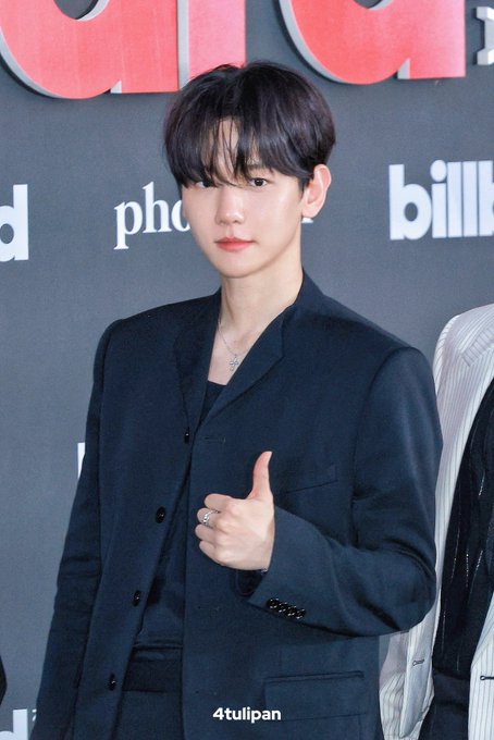 GWCAKTGbIAAYY62?format=jpg&name=small