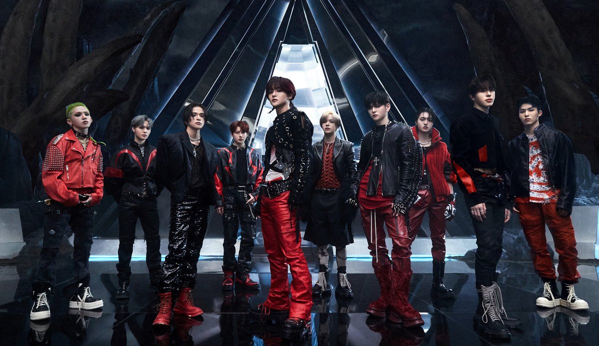 YGFacts_sprt's tweet photo. "#TREASURE one album (upcoming), concert tour, and fan meeting tour; and #BABYMONSTER's two albums (one upcoming) and fan meeting tour will account for most of YG Entertainment's performance this year." 

✅ https://t.co/ZLZ03PejVV

@treasuremembers @YGBABYMONSTER_ https://t.co/8lXChR7Url