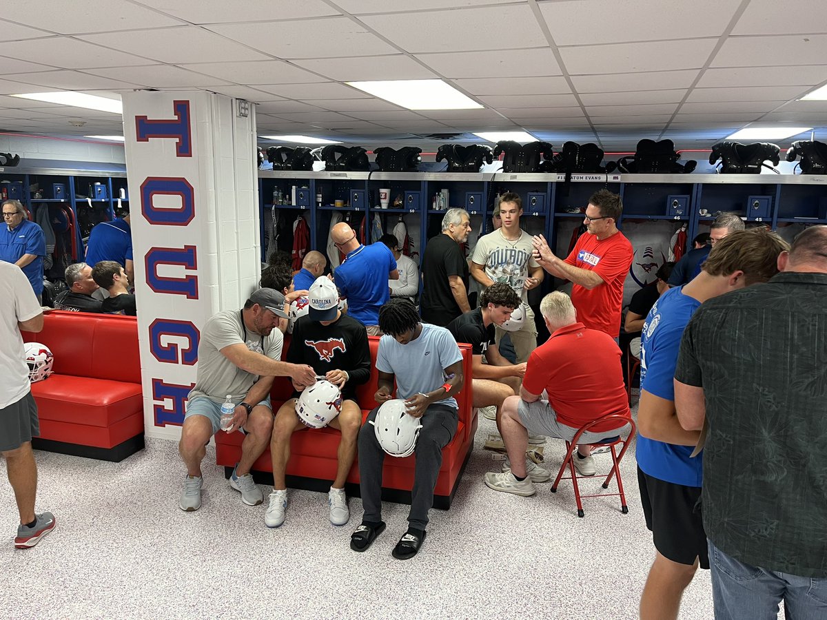 Coachdebesse5's tweet image. One of Grapevine Football’s most impactful traditions: “DECALS WITH DADS”. Team 105’s helmets look sharp and ready to go thanks to the help of our Mustang Dads, Grandfathers, and Mentors. THANK YOU for your example and support, gentlemen! #Mudita @GHSFBBooster @GHSMustangsFB