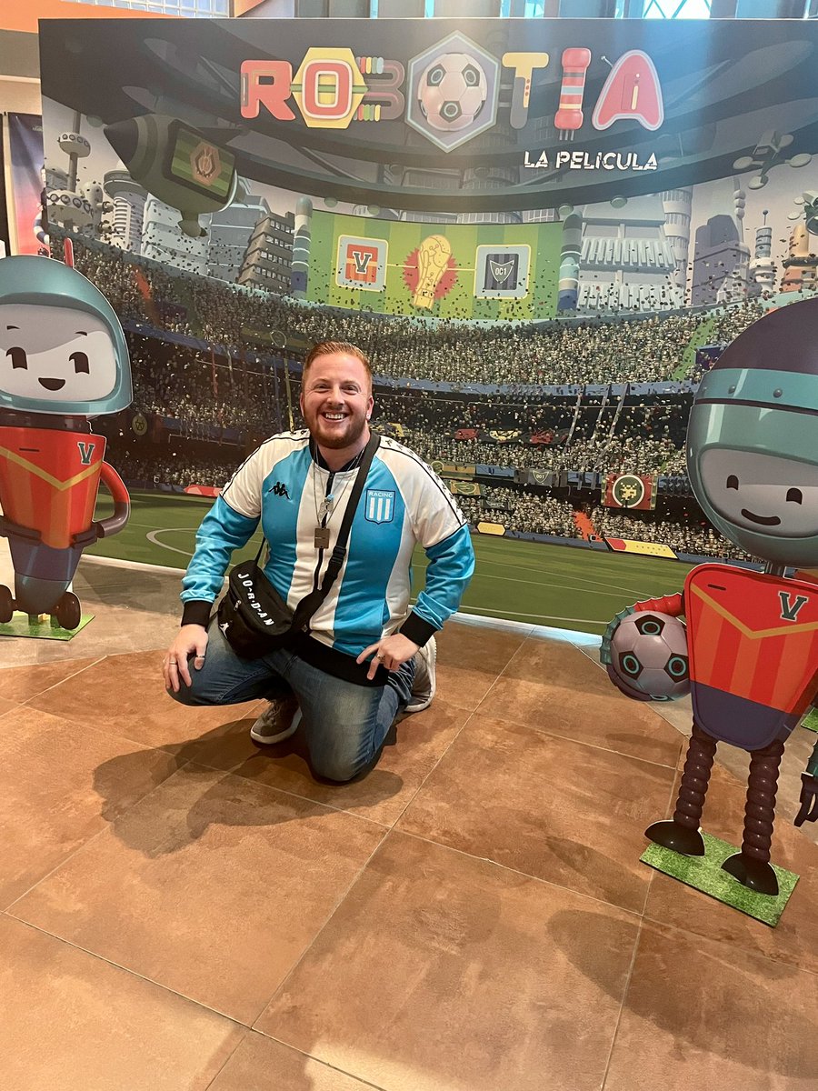 AndrewTriller's tweet image. ⚽️🤖AVANT PREMIERE ROBOTIA; LA PELÍCULA ⚽️🤖
#Me #AvantPremiere #Robotia #RobotiaLaPelicula #HoytsAbasto #Hoyts #Abasto #RacingClub #Futbol #Robot #Bf 
@robotialapelicula
@BFDArgentina 
@CinemarkHoyts