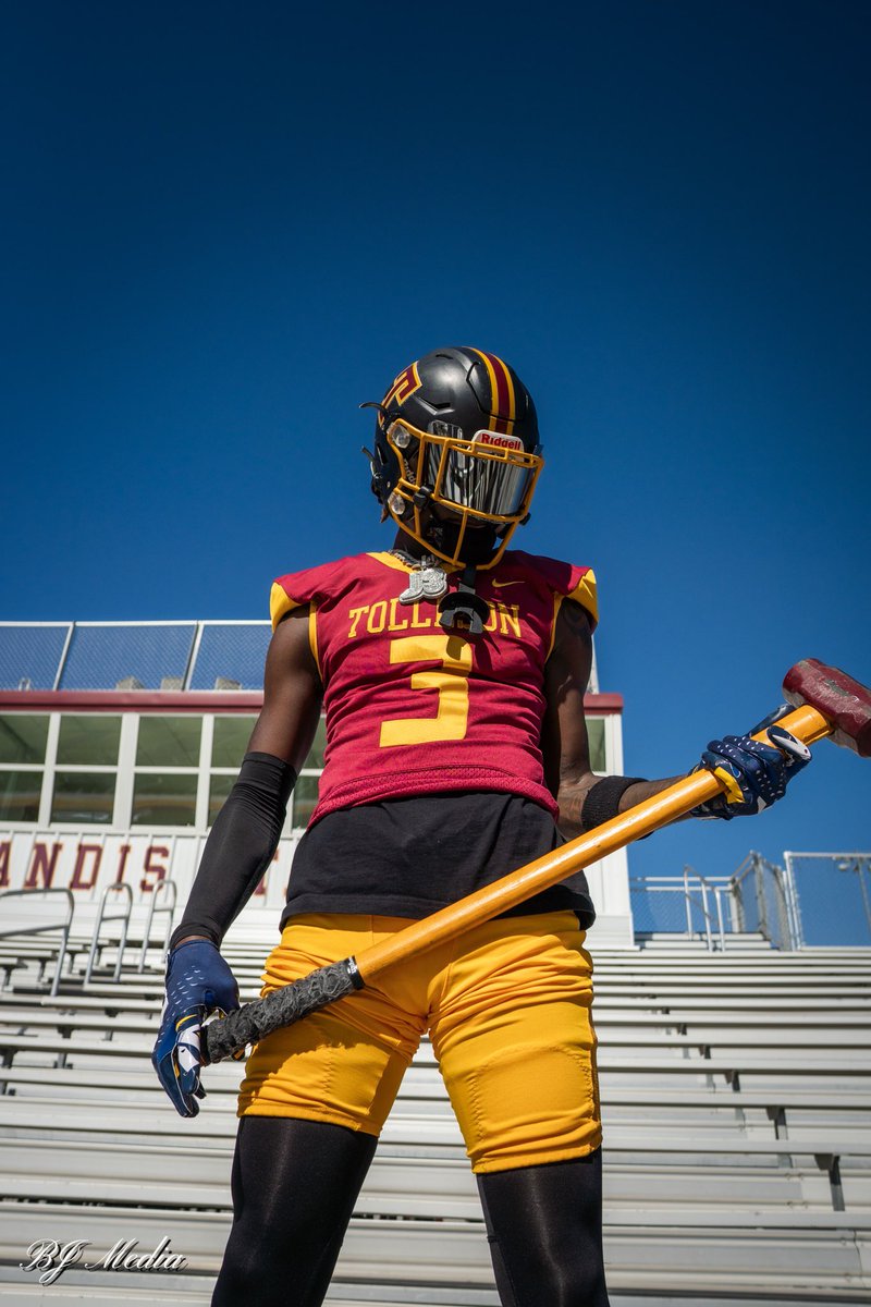 BJ Media (@bjmedia1) on Twitter photo Photos from Tolleson media day are now available to view and download.
<a href="/TTownFball/">Tolleson Football</a> | <a href="/Ricoblass2026/">3⭐️ WR Rico Blassingame</a> | <a href="/J3loading_/">Johnny Rogers</a> | <a href="/AmariM2123/">Amari Mitchell</a> | <a href="/1of1Howard/">Tyeshon Howard</a>
📸: <a href="/BJMedia1/">BJ Media</a> & <a href="/shotsbygonzo/">christian gonzales</a>
🔗: drive.google.com/drive/folders/… Photos from Tolleson media day are now available to view and download.
<a href="/TTownFball/">Tolleson Football</a> | <a href="/Ricoblass2026/">3⭐️ WR Rico Blassingame</a> | <a href="/J3loading_/">Johnny Rogers</a> | <a href="/AmariM2123/">Amari Mitchell</a> | <a href="/1of1Howard/">Tyeshon Howard</a>
📸: <a href="/BJMedia1/">BJ Media</a> & <a href="/shotsbygonzo/">christian gonzales</a>
🔗: drive.google.com/drive/folders/…