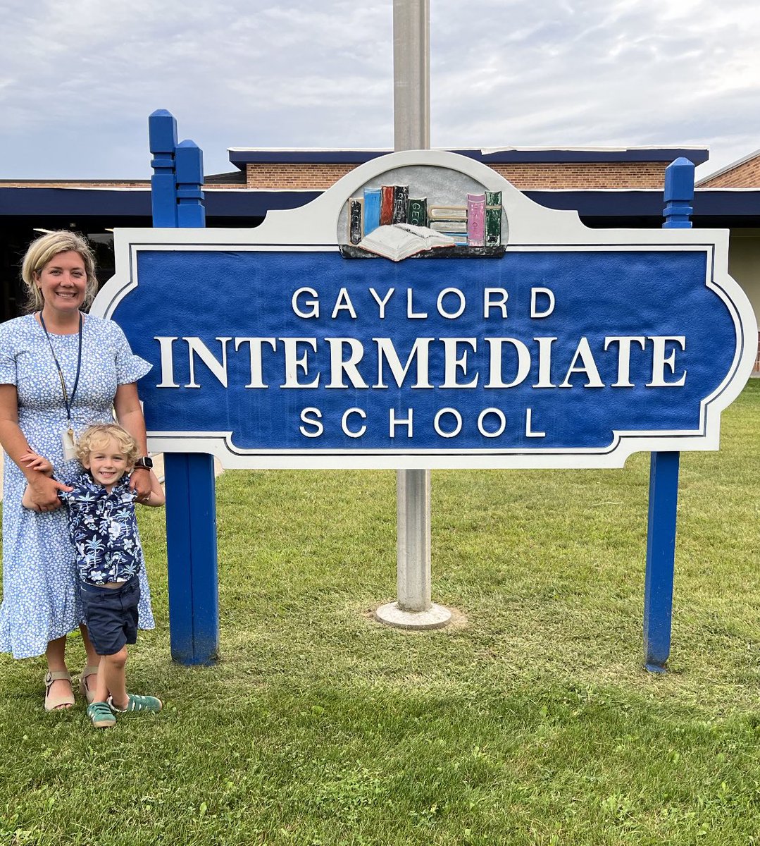 Carla Vrondran tweet media